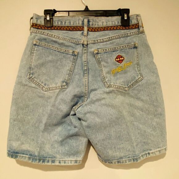 Vintage Guess Embroidered Denim Jean Button Fly Shorts Size 2 - Picture 3 of 6
